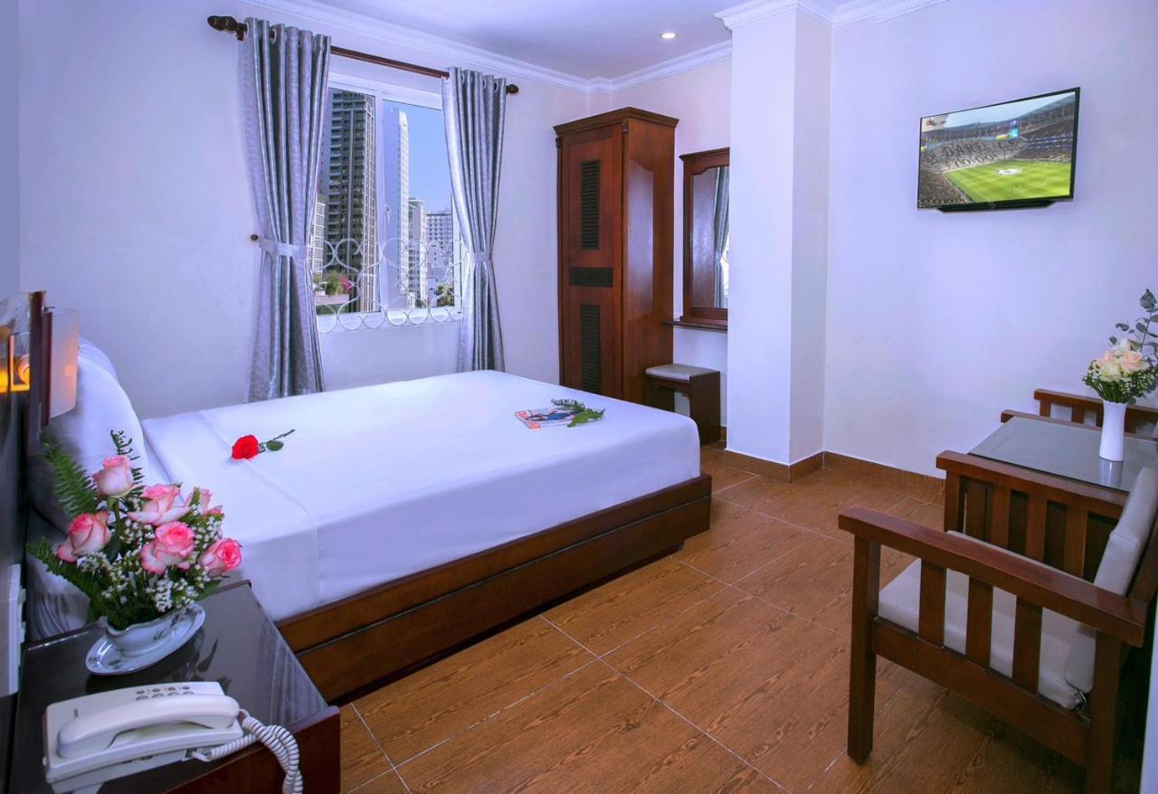 Nice Swan Hotel Nha Trang Buitenkant foto