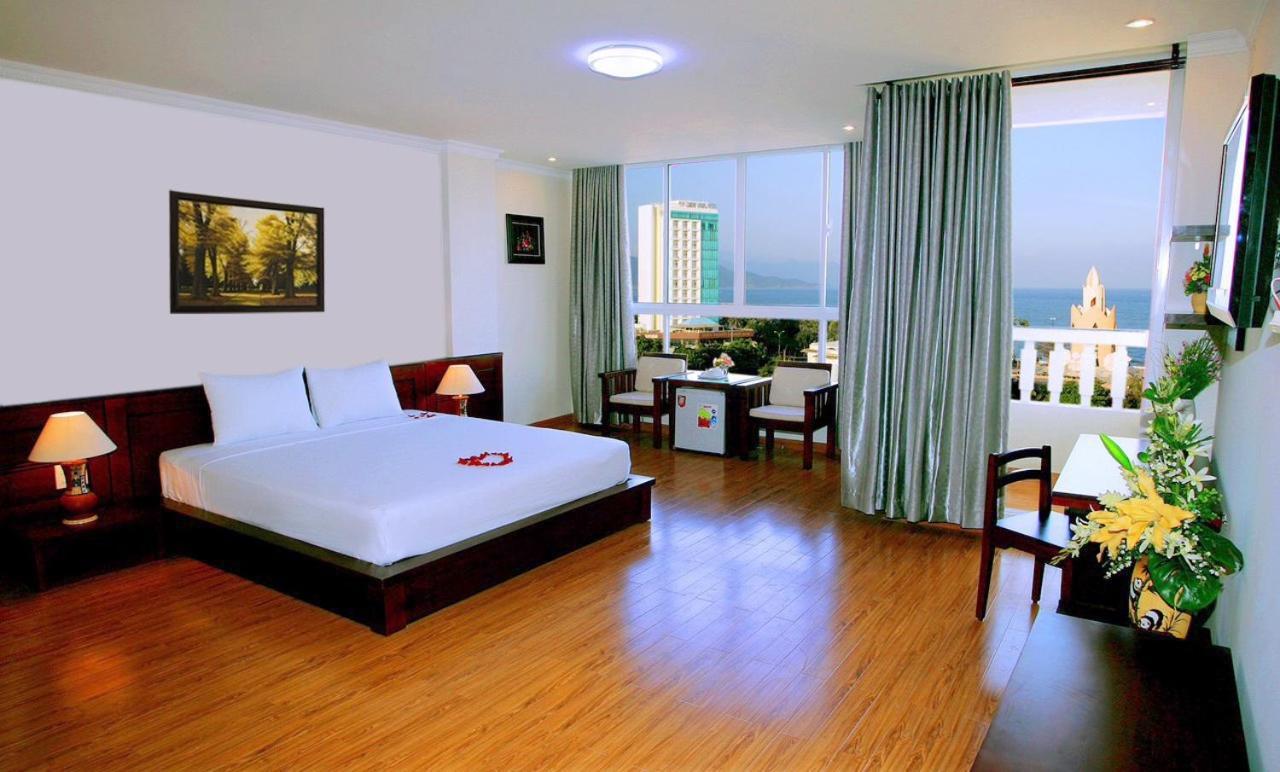 Nice Swan Hotel Nha Trang Buitenkant foto