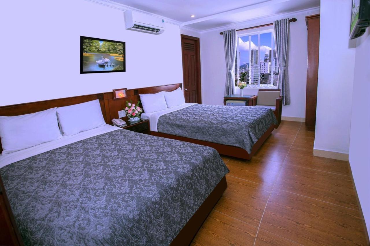 Nice Swan Hotel Nha Trang Buitenkant foto