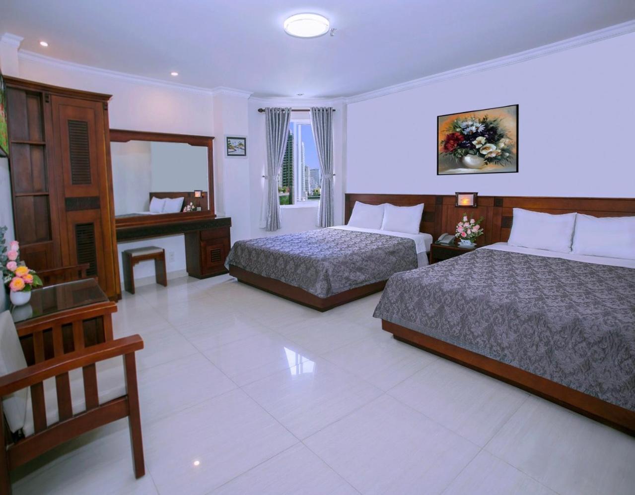 Nice Swan Hotel Nha Trang Buitenkant foto