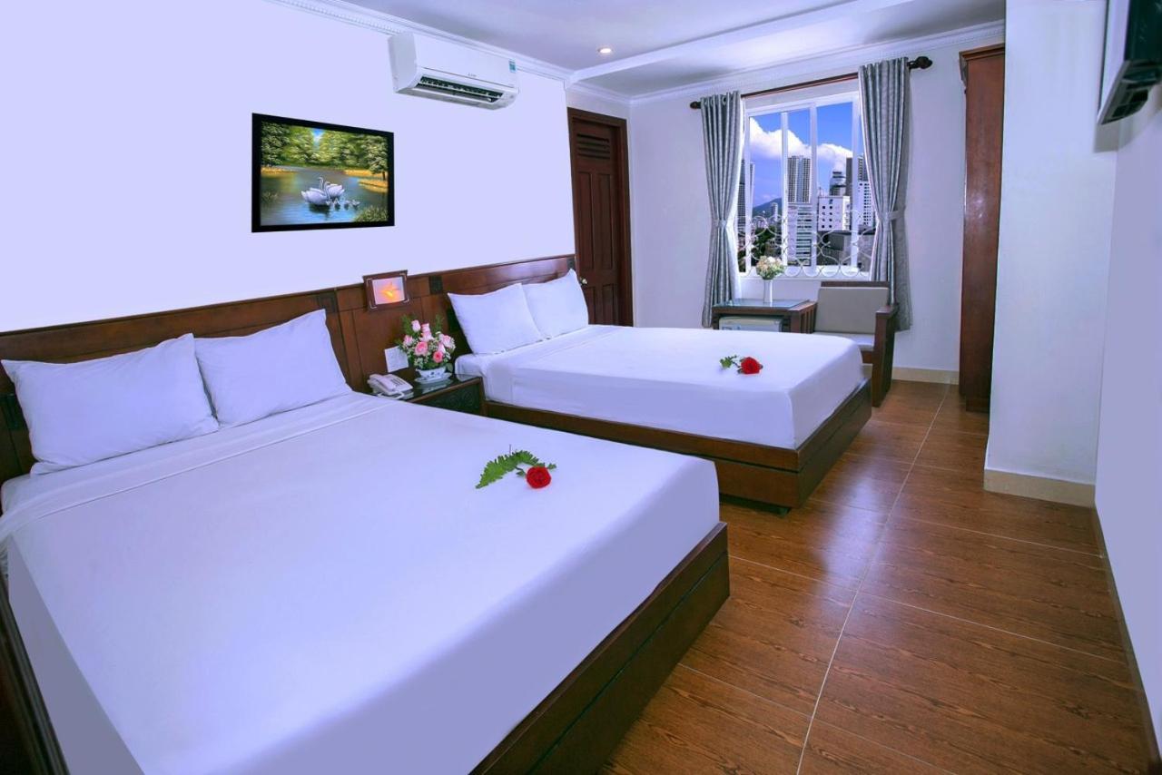 Nice Swan Hotel Nha Trang Buitenkant foto